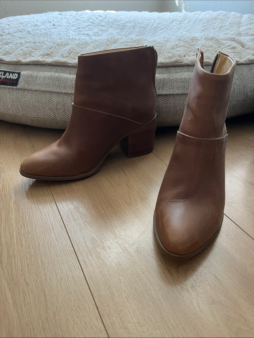 Nisolo Women’s Brown Leather Ankle Boots - Classic Block Heel